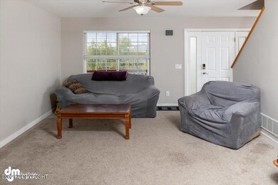 07-Living Room_DMD_0203