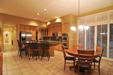 Dining Kitchen Monterra