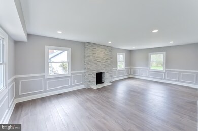 25 Club House Dr, Willingboro, NJ 08046 - photo 3