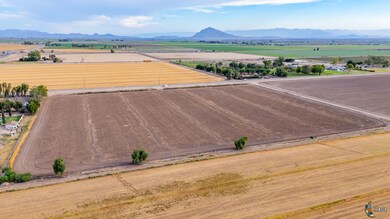 1810 Jana Dee Rd unit Lot 4, El Centro, CA 92243 - photo 4