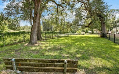 4649 Woolman Ave, Jacksonville, FL 32205 - photo 3