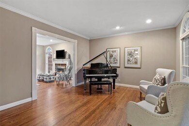 16566 Baxter Forest Ridge Dr, Chesterfield, MO 63005 - photo 6