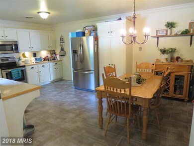 536 Wile Cir, Fayetteville, PA 17222 - photo 6