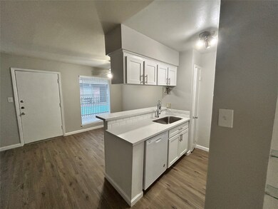 1401 Kipling St unit 5, Houston, TX 77006 - photo 5