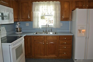 2911 Bittersweet Ln, Anderson, IN 46011 - photo 4