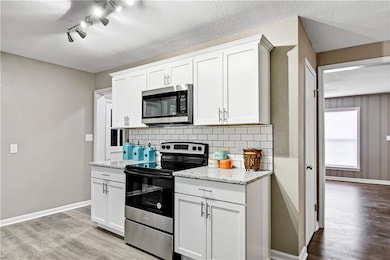 1201 W 25th St S, Independence, MO 64052 - photo 6