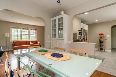 1824 Suffolk Rd-58
