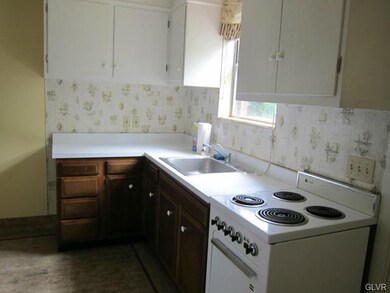 735 N 23rd St unit 739, Allentown, PA 18104 - photo 5