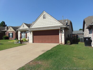 5024 N 34th St, Broken Arrow, OK 74014 - photo 2