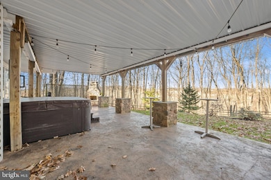 9040 Airfield Ct, Kempton, PA 19529 - photo 6