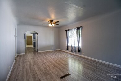 1702 125 W, Burley, ID 83318 - photo 2