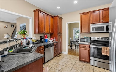 1333 Plantation Ct, Randleman, NC 27317 - photo 4