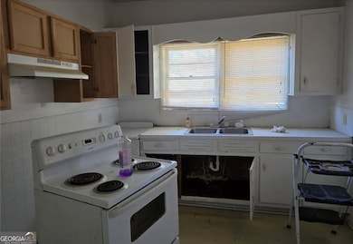 1212 Martin Luther King Dr, Waycross, GA 31501 - photo 6