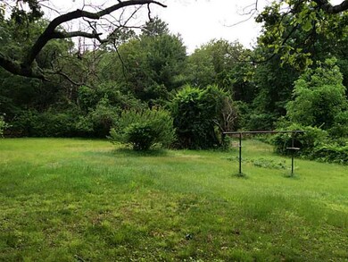 255 Abraham Rd, Riverside, RI 02915 - photo 7