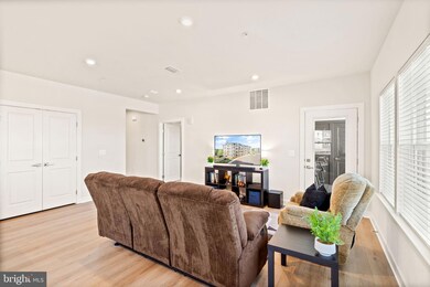 46320 Mount Milstead Terrace unit 204K, Sterling, VA 20164 - photo 7