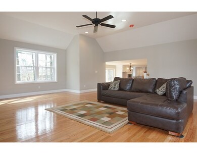 13 Dolores Dr, Burlington, MA 01803 - photo 5