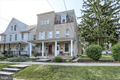 208 Bosler Ave, Lemoyne, PA 17043 - photo 2