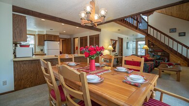 7 - Dining Room 2