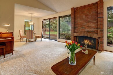 8585 SE 75th Place, Mercer Island, WA 98040 - photo 5