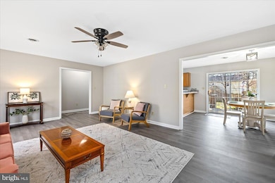 202 Meadow Ave, Colonial Beach, VA 22443 - photo 4