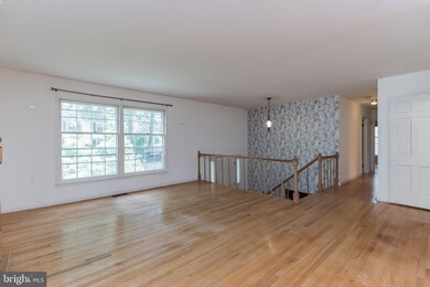 1605 Earlham Ave, Crofton, MD 21114 - photo 4