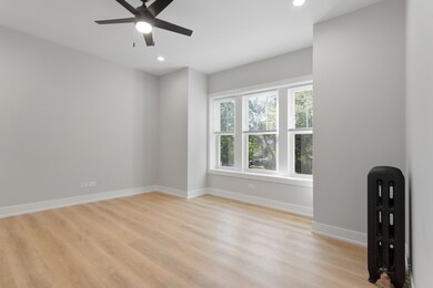 1904 W Morse Ave unit 2, Chicago, IL 60626 - photo 5