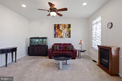 1072 Beckley Dr, Williamstown, NJ 08094 - photo 4