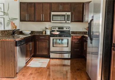 2116 High St, Des Moines, IA 50312 - photo 6