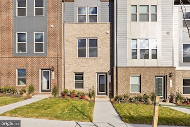 8875 Curie St, Manassas, VA 20109 - photo 4