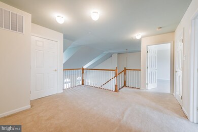 136 Teapot Ct, Reisterstown, MD 21136 - photo 7
