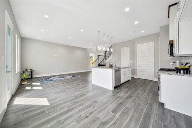 2329 Paul Quinn St, Houston, TX 77091 - photo 6