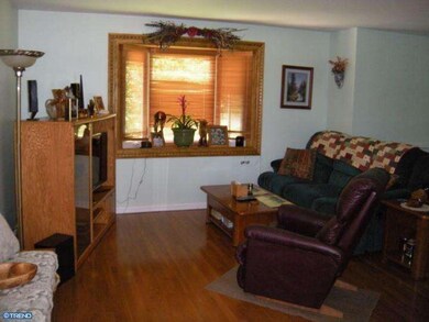 674 Chestnut St, Williamstown, NJ 08094 - photo 7