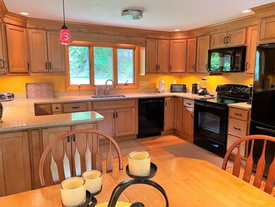 136 W Mountain Rd, Bernardston, MA 01337 - photo 6