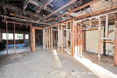 1650 Beidler St, Muskegon, MI 49441 - photo 2