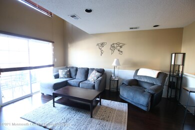 54 Dover Ct unit 188, Tinton Falls, NJ 07712 - photo 3
