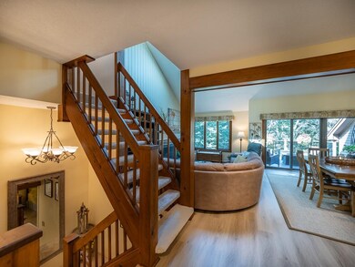 919 Murphys Rd unit B, Hartford, VT 05001 - photo 7