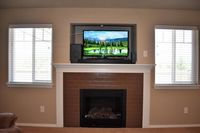 1581 NW 18th St, Redmond, OR 97756 - photo 7