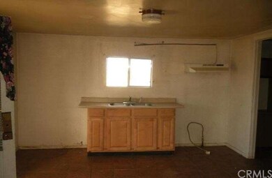3701 50th St W, Rosamond, CA 93560 - photo 2