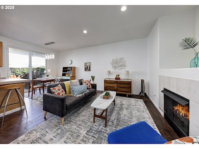 17893 SW Wakem St, Beaverton, OR 97006 - photo 4