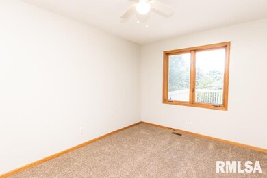 5505 N Leawood Ct, Peoria, IL 61615 - photo 7