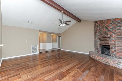 16778 Gleneagle Dr N, Conroe, TX 77385 - photo 3