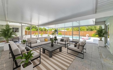 5310 N Tuttle Ave, Sarasota, FL 34234 - photo 3