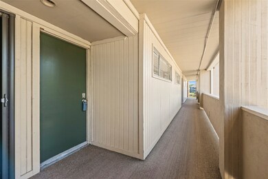 Lodge at Walden unit 305A, Montgomery, TX 77356 - photo 3