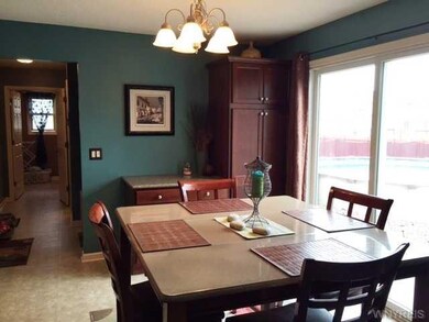 Kitchen Dining Kitchen leads to Mud Room, Half Bat