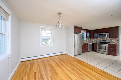 25 Rosselerin Rd, Dorchester, MA 02122 - photo 7