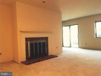 517 Foxwood Ln, Paoli, PA 19301 - photo 3