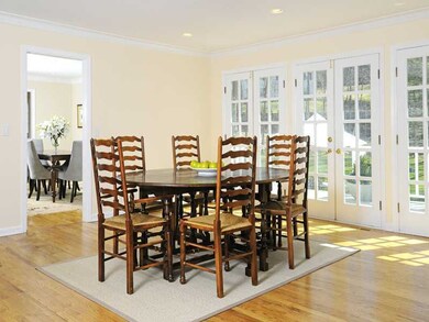 11 Butternut Hollow Rd, Greenwich, CT 06830 - photo 5