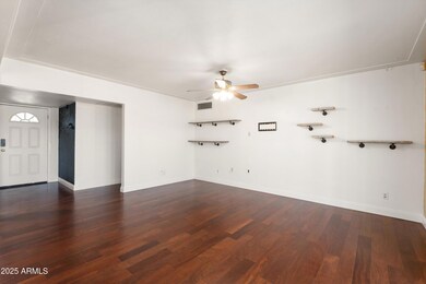 04-2217 W Gardenia Dr