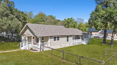 423 E Josephine St, Weatherford, TX 76086 - photo 3