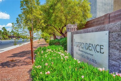 Independence Community with Pool and Parks